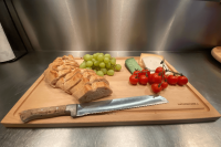 Schneidebrett mit Saftrille Buche einseitig, 50 x 30 x 2 cm mit individueller Gravur